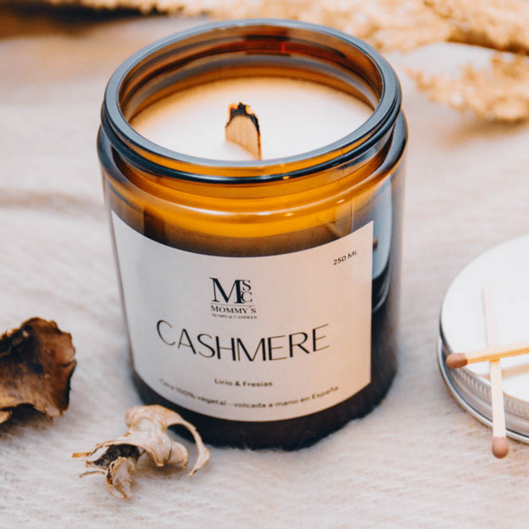 Cashmere Scented Candle