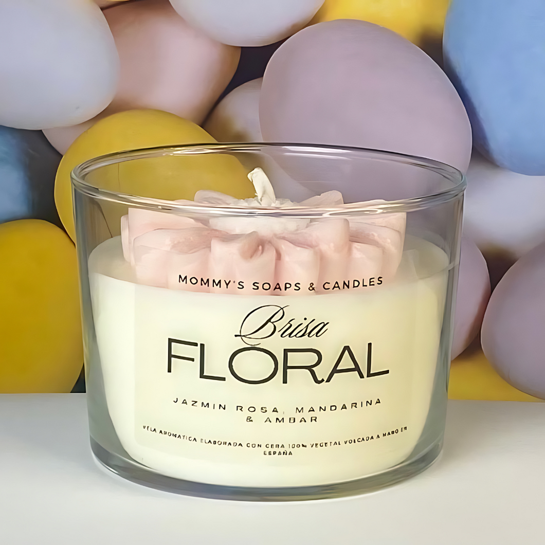 Decorated Aromatic Candle - Floral Breeze