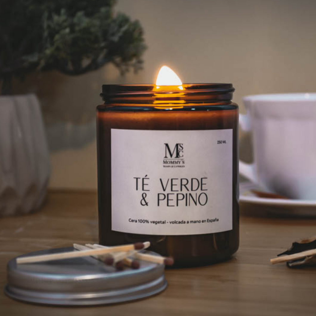 Green Tea & Cucumber Scented Candle